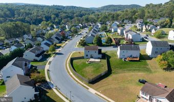 504 LONGVIEW Dr, Reading, PA 19608