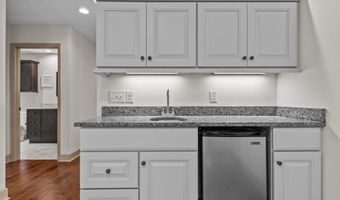 105 Bree Ct, Aberdeen, NC 28315
