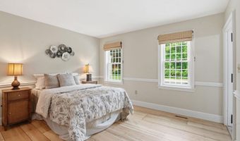 16 Storybrook Ln, Amherst, NH 03031