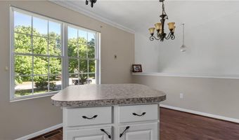 66 Hunters Crossing Dr, Coventry, RI 02816