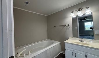606 Chason St, Bainbridge, GA 39819