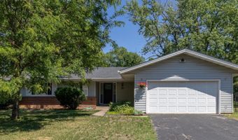 991 Cortland Dr, Apple Valley, MN 55124