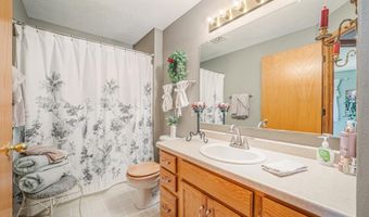 N9539 CHADBURY Lane, Appleton, WI 54915