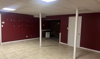 902 HILLCREST Rd, Adamsville, AL 35005