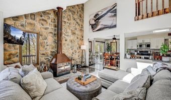 25 Arciel Dr, Albrightsville, PA 18210