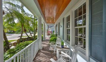 5318 LOON NEST Ct, Apollo Beach, FL 33572