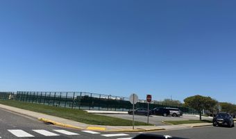141 8TH St, Avalon, NJ 08202