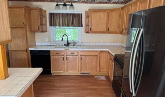 1002 Main St, Bottineau, ND 58318