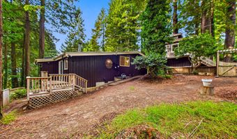 2910 Greenbriar Ln, Arcata, CA 95521