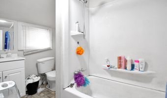 16 Plum St, Ashville, OH 43103