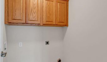 506 Santa Fe Ct, Baldwin City, KS 66006