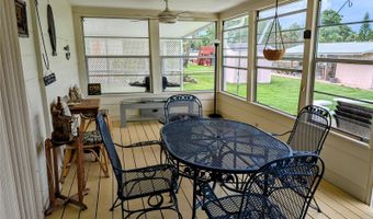 1628 PARADISE Ln, Astor, FL 32102