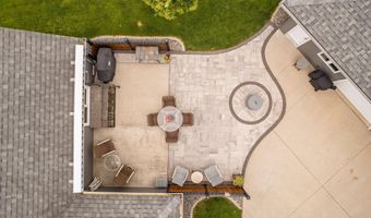 2111 Robins Nest SE, Alexandria, MN 56308