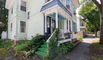 18 Hudson St, Bangor, ME 04401