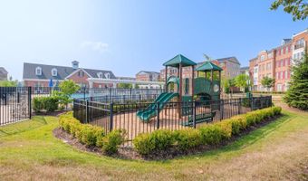 23442 LOGANS RIDGE Ter, Ashburn, VA 20148