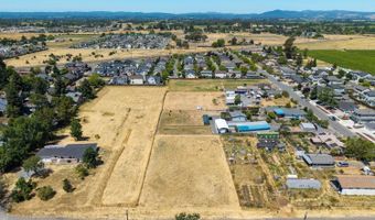 3829 Elwin Ln, Santa Rosa, CA 95403