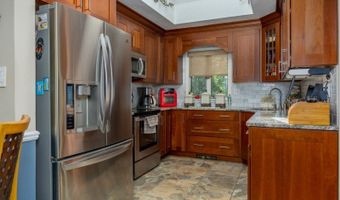 1150 Lakeside Dr, Alloway, NJ 07422