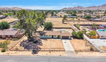15530 Dakota Rd, Apple Valley, CA 92307