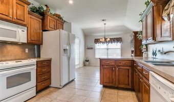 2600 Jefferson Dr, Moore, OK 73160