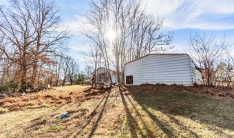 1130 Vermillion Rd, Appomattox, VA 24522