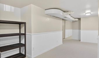 1732 Jackson Ave, Ann Arbor, MI 48103