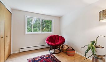 2422 Essex, Ann Arbor, MI 48104