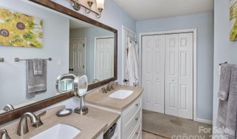 107 Cedar Forest Trl 107, Asheville, NC 28803
