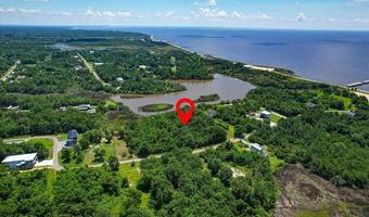 5138 Pointset Ave, Bay St. Louis, MS 39520