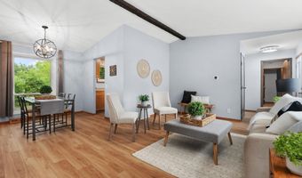 29 Pilgrim Cir, Madison, WI 53711