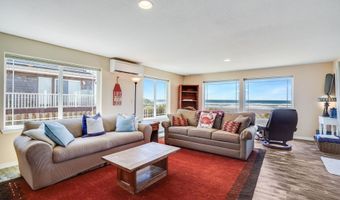 633 N PACIFIC St, Rockaway Beach, OR 97136