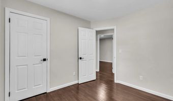 226 Mill Creek Dr, Bayville, NJ 08721