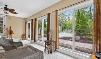 107 Euclid Ave, Altamont, NY 12009