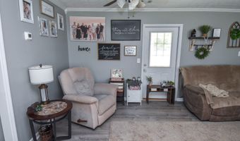 1579 Van Buren Rd, Barnesville, GA 30204