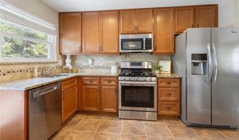 407 Palermo Dr, Ballwin, MO 63021