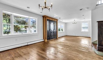 4 Oneida Ave, Atlantic Highlands, NJ 07716