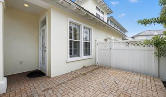 123 Aberdeen Pond Dr, Apollo Beach, FL 33572