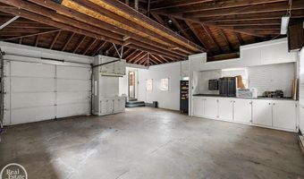 918 Columbia, Algonac, MI 48001