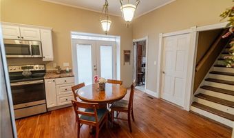605 Atchison St, Atchison, KS 66002
