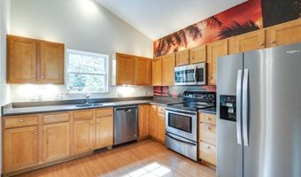 3108 Vermont Pl, Akron, OH 44312