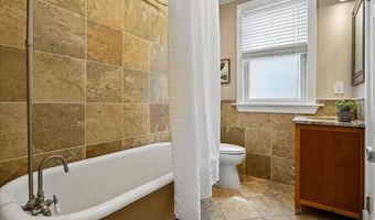 5202 13TH St NW, Washington, DC 20011