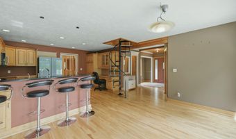 1372 Cramton Ave NE, Ada, MI 49301