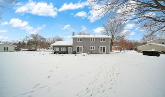 520 Meadowbrook Dr, Adrian, MI 49221