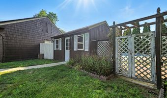138 Suffield St, Agawam, MA 01001