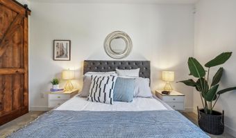 2110 Clement Ave, Alameda, CA 94501