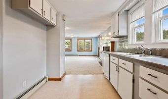 23 Riverlake St, Alton, NH 03810