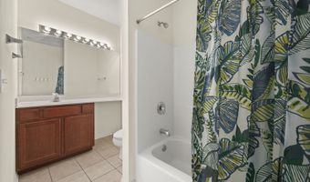 1275 W Lake St 104, Addison, IL 60101