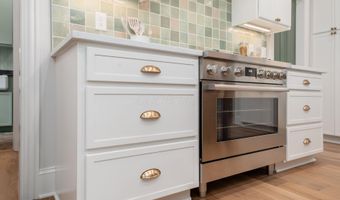 529 E Dominion Blvd, Columbus, OH 43214