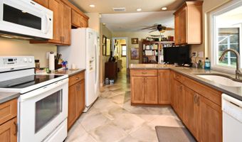 2900 CULLEN LAKE SHORE Dr, Belle Isle, FL 32812