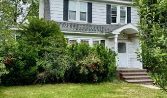 45 Greenway N, Albany, NY 12208