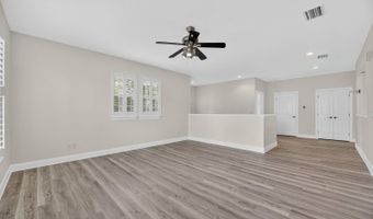 123 Aberdeen Pond Dr, Apollo Beach, FL 33572